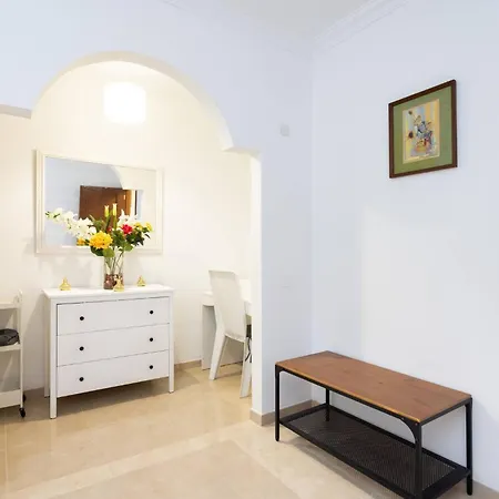 Buganvilla לה לגונה