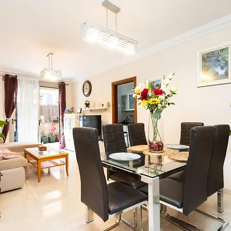 Buganvilla לה לגונה